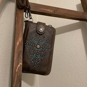 MONTANA WEST crossbody cellphone purse